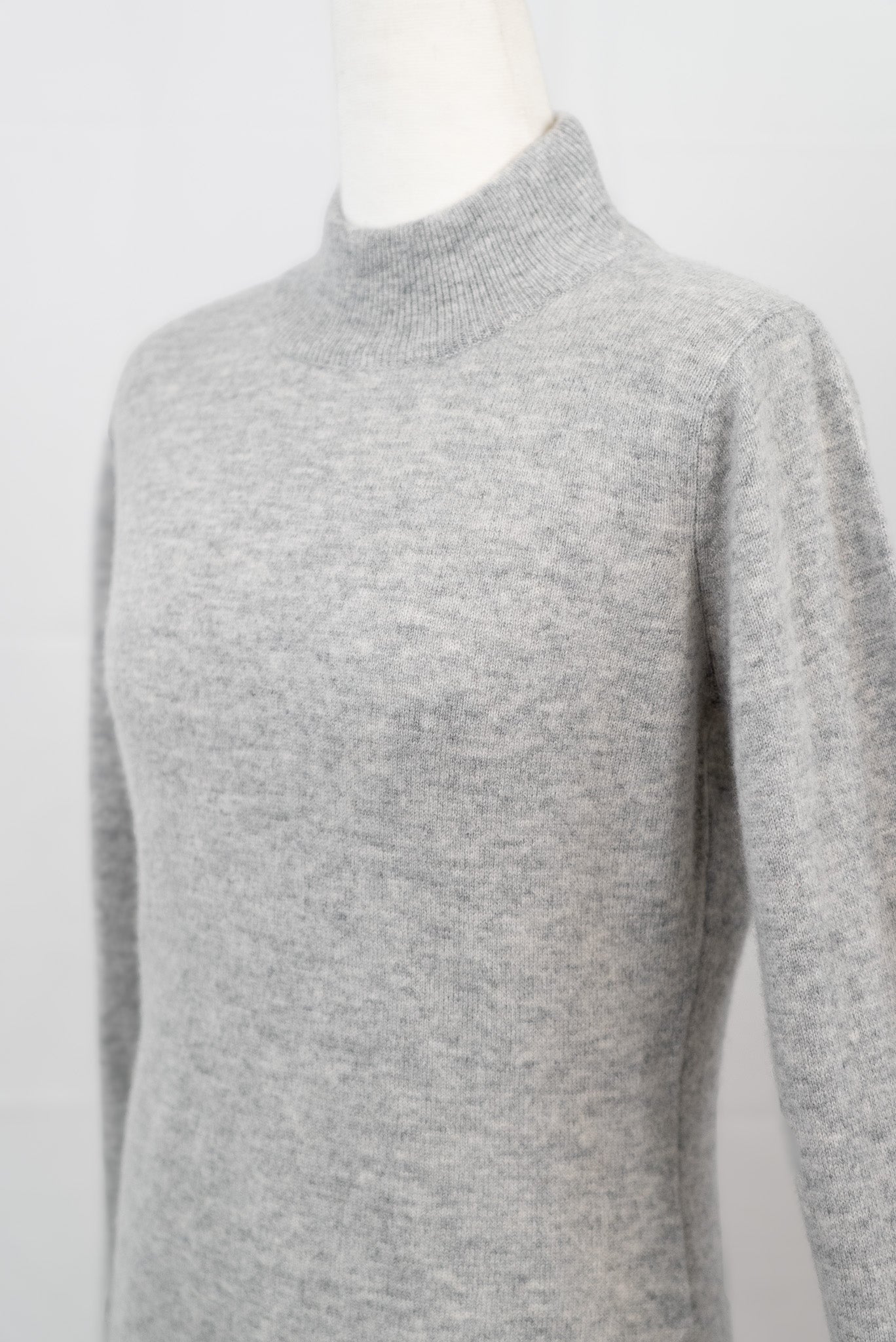 Premium Cashmere Half Neck Turtleneck