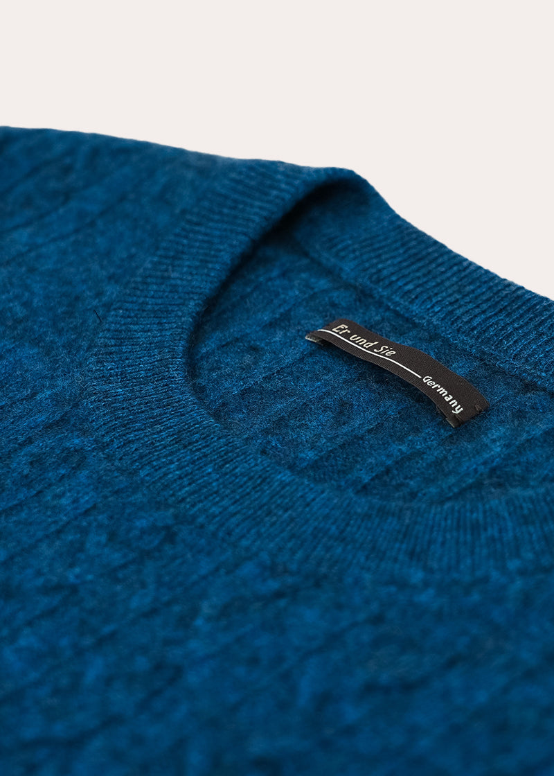 Premium Crew Neck Cable Sweater
