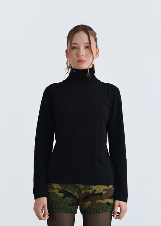Classic Cashmere Turtleneck Sweater